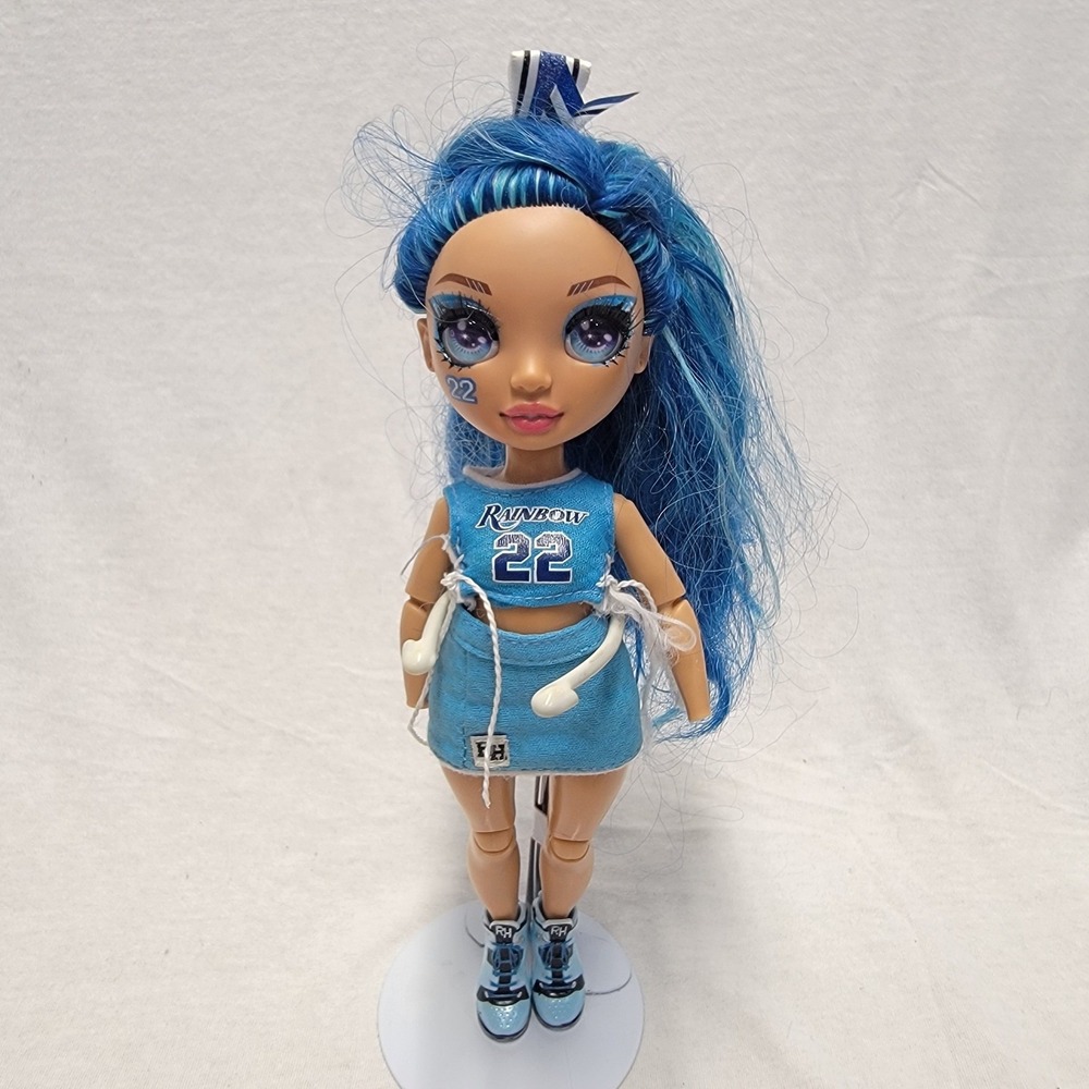 Rainbow High Cheer Skyler Bradshaw Doll Blue Hair Cheerleader Outfit series‎ 1